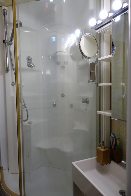 Apartment Mansarde Rive