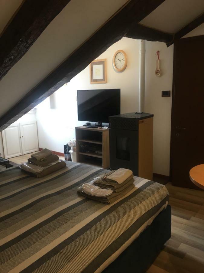 Mansarde Rive Apartment